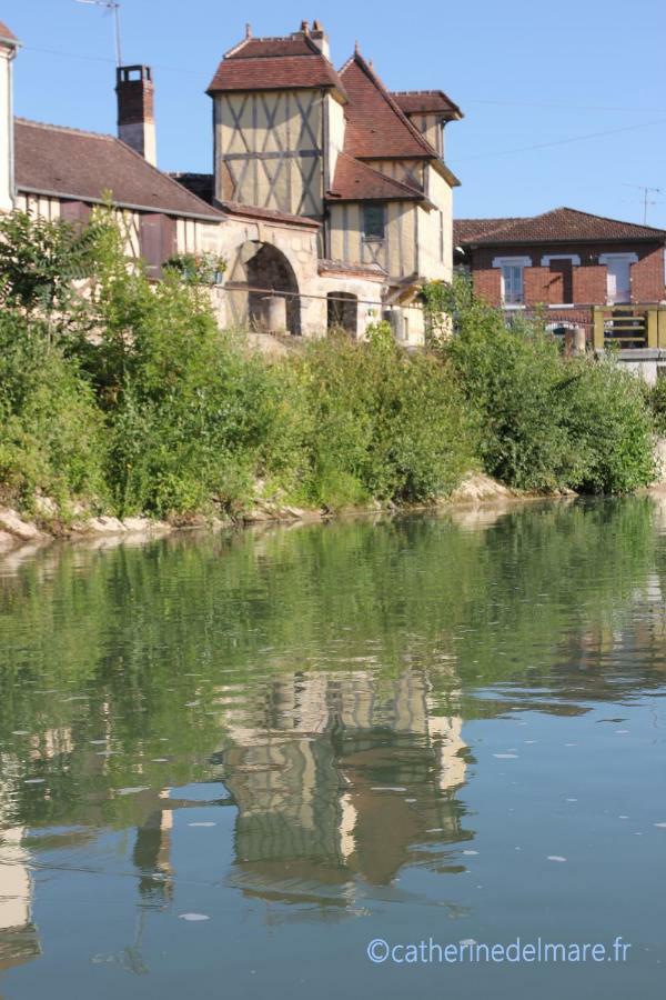 Hotel Le Relais De L'Endormie Nogent-sur-Seine Exterior foto
